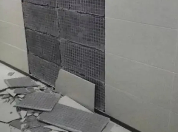 汕头市瓷砖空鼓维修公司分享下汕头市墙砖松动维修的知识